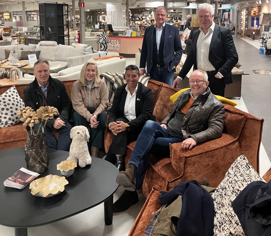 Företagsbesök hos Materialmännen i Västervik med företagsrepresentanter samt tjänstepersoner och politiker från Västerviks kommun.