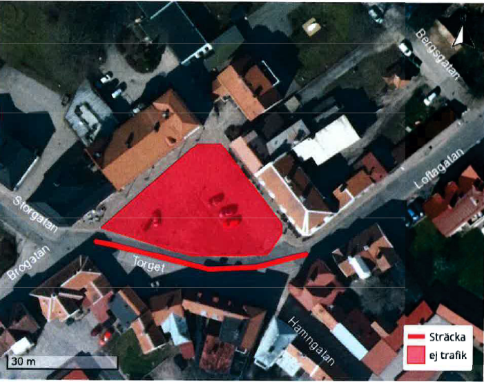 På Loftgatan och Torget i Gamleby på angiven torgyta får motorfordon inte föras.