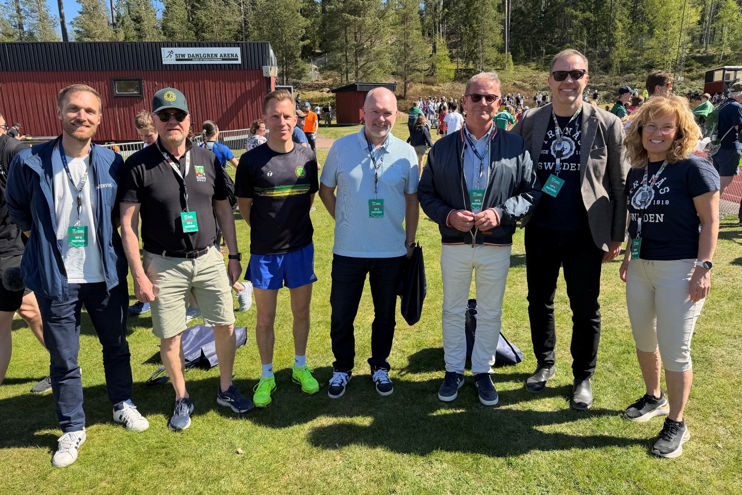 Gruppbild på representanter från 10mila.