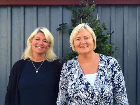 Foto på Lotta Bäckström Svensson och Elisabeth Johansson